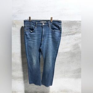 Ladies Signature Levi Strauss Mid-Rise Bootcut Denim Jeans size 12 S